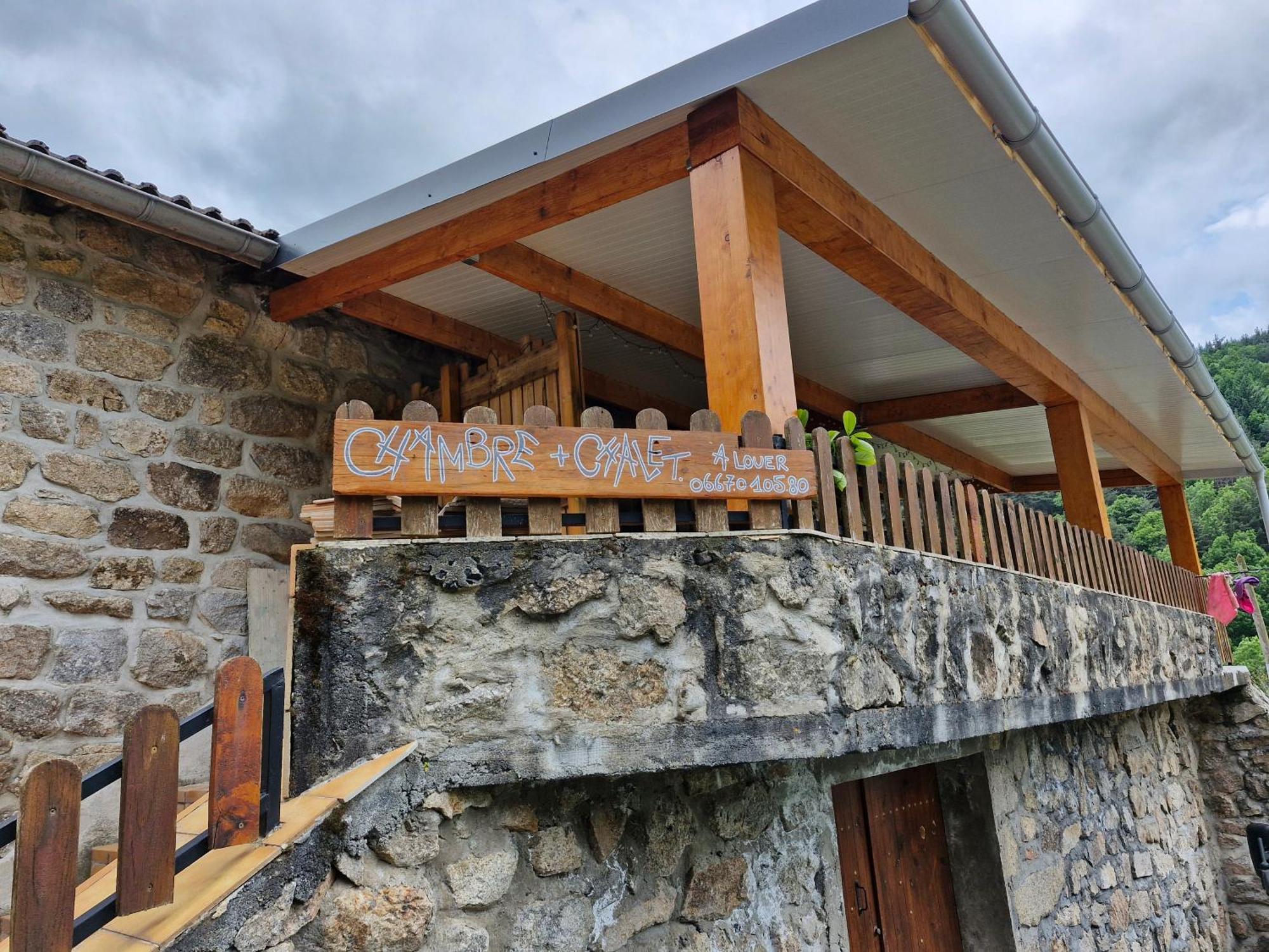 La Cabane Des Lucioles Saint-Julien-Boutières Kültér fotó