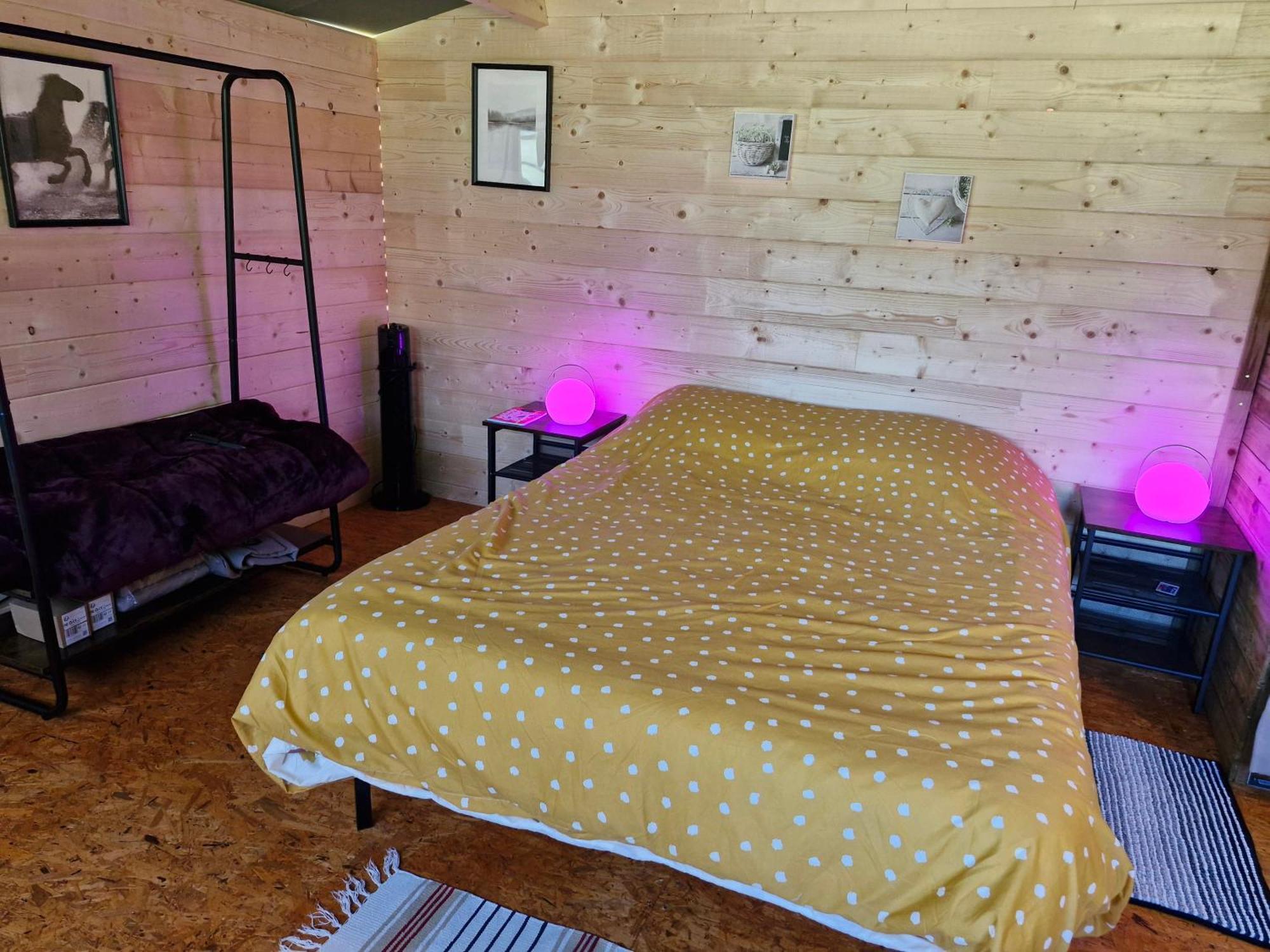La Cabane Des Lucioles Saint-Julien-Boutières Kültér fotó
