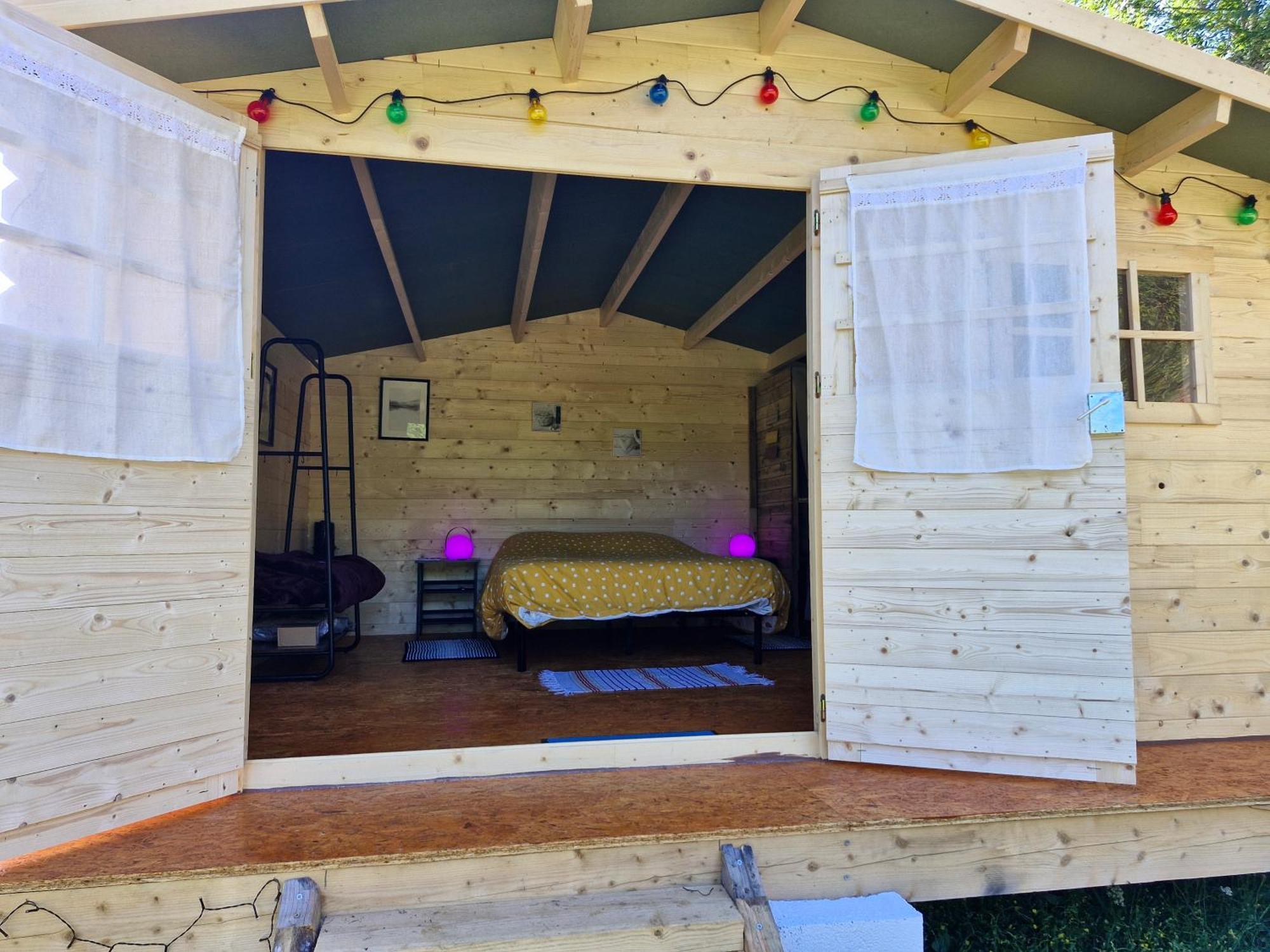 La Cabane Des Lucioles Saint-Julien-Boutières Kültér fotó