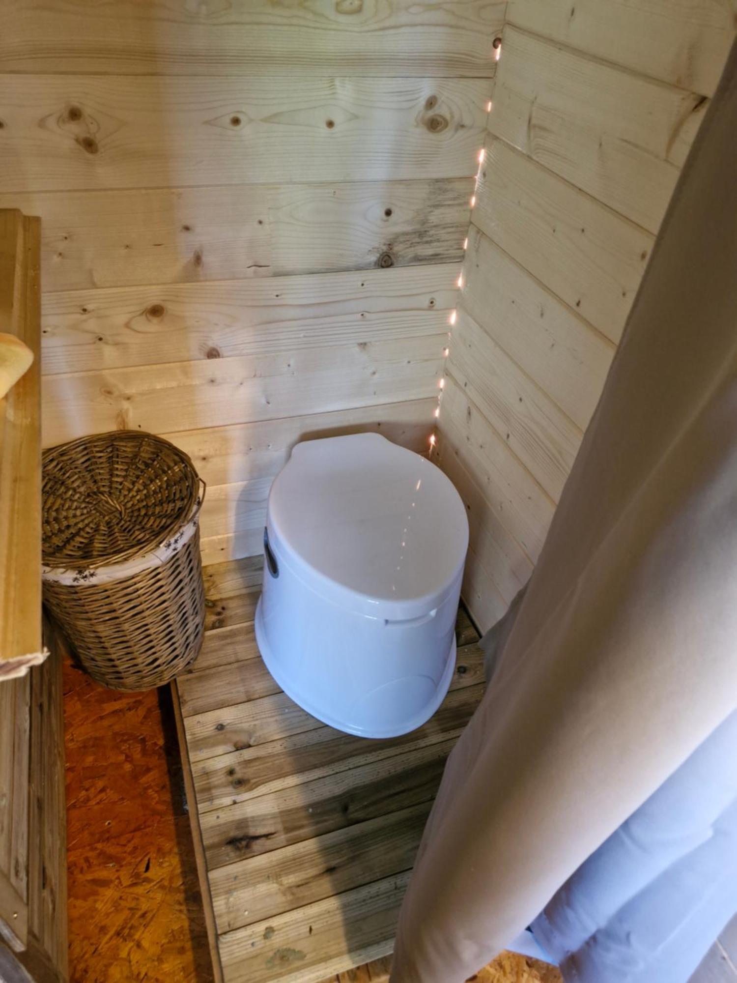 La Cabane Des Lucioles Saint-Julien-Boutières Kültér fotó